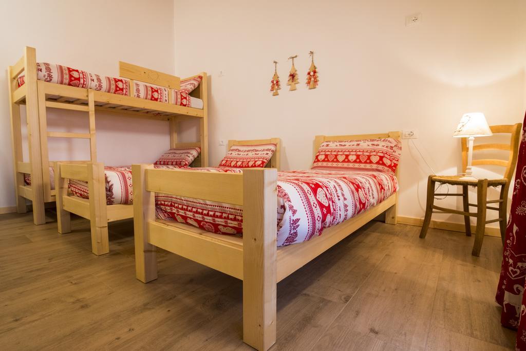 Olimpic Hostel Schilpario Kültér fotó